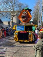 carnavalswagen, Ophalen, Zo goed als nieuw, Carnaval