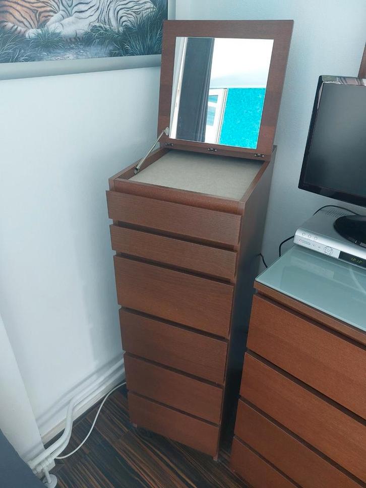 Ikea Malm bruin sieraden ladekast, Huis en Inrichting, Kasten | Dressoirs, Gebruikt, Minder dan 50 cm, 25 tot 50 cm, Met lade(s)