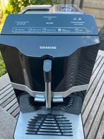 Siemens EQ 300 volautomatische espressomachine, Witgoed en Apparatuur, Koffiezetapparaten, Gebruikt, Koffiemachine, Afneembaar waterreservoir