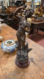 Beeld olielamp, Ophalen of Verzenden