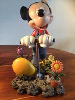 Mickey Mouse,als blije tuinman,maten ca,35-22-25 cm., Ophalen of Verzenden, Mickey Mouse, Zo goed als nieuw, Beeldje of Figuurtje