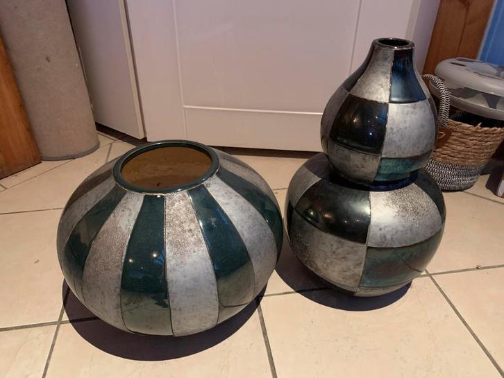 Todo Mundo Vazen + Lampenkap Zwart/Zilver, Huis en Inrichting, Woonaccessoires | Vazen, Gebruikt, Zwart, Minder dan 50 cm, Overige materialen