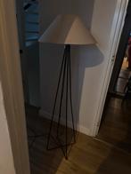 Flamant vloerlamp met linnen kap, Ophalen, Zo goed als nieuw, Metaal, 100 tot 150 cm