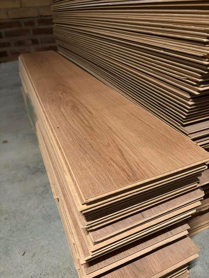 Laminaat 30m2, Huis en Inrichting, Stoffering | Vloerbedekking, Zo goed als nieuw, Laminaat, 75 m² of meer, Ophalen