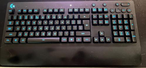 Logitech G213 Prodigy Toetsenbord - Perfect voor gaming, Computers en Software, Toetsenborden, Gebruikt, Qwerty, Bedraad, Gaming toetsenbord