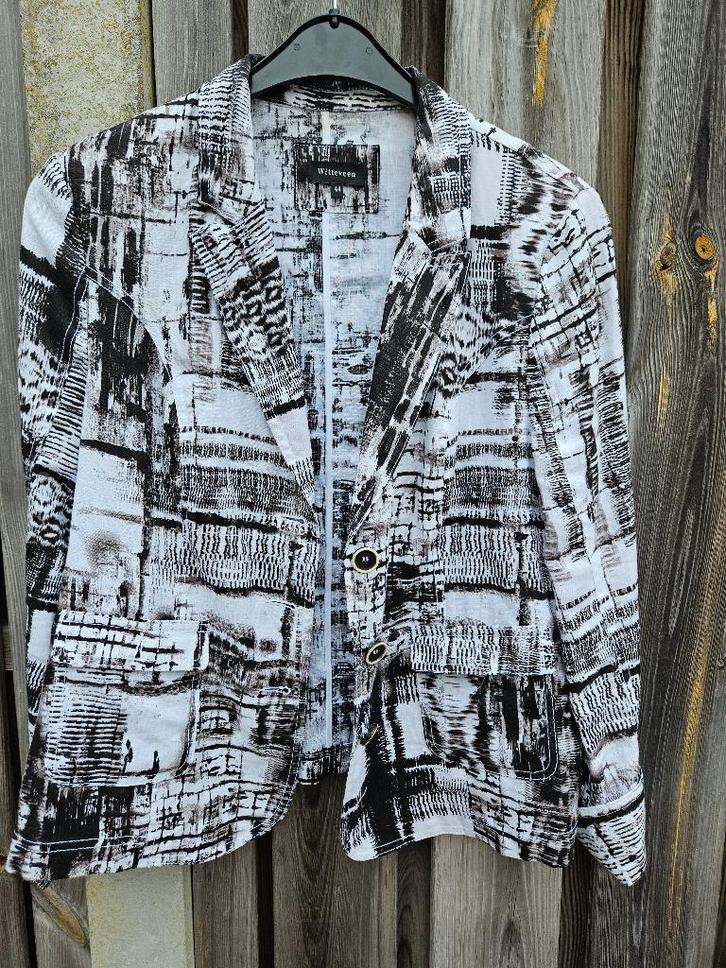 Colbert jasje Witteveen maat 44, Kleding | Dames, Jasjes, Kostuums en Pakken, Zo goed als nieuw, Jasje, Maat 42/44 (L), Zwart