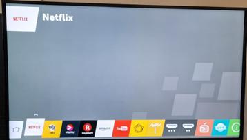 Tv 124 cm/ 49 inch diagonaall LG zonder voet en beugels beschikbaar voor biedingen