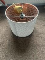 Mooie witte hanglamp met rosê binnenkant - 37cm, Huis en Inrichting, Lampen | Lampenkappen, 25 tot 50 cm, Wit, Rond, Ophalen of Verzenden