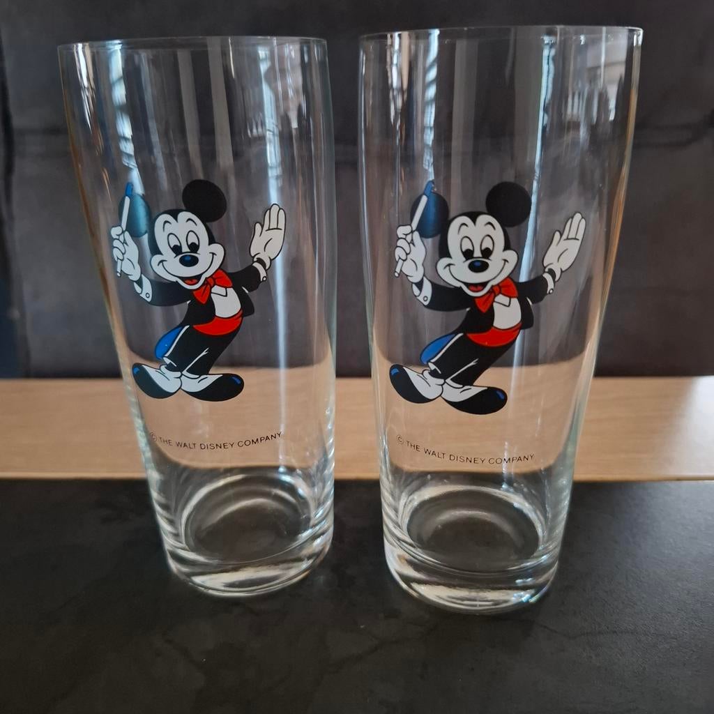 BIEDEN 2 Mickey Mouse glazen, Verzamelen, Glas en Borrelglaasjes, Ophalen, Zo goed als nieuw, Overige typen