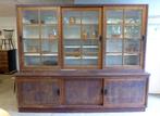 Grote oude buffet vitrine school museum winkel kast, Huis en Inrichting, Kasten | Vitrinekasten, Ophalen, Met deur(en), Landelijk brocante