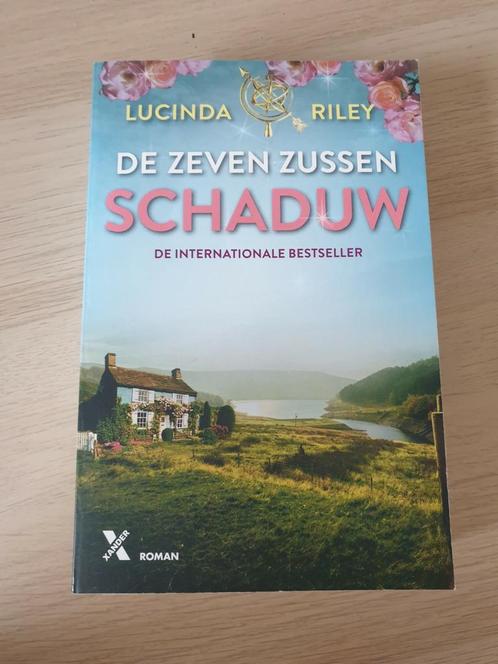 Lucinda Riley - Schaduw, Boeken, Literatuur, Gelezen, Ophalen of Verzenden