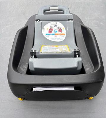 Maxi-Cosi FamilyFix Isofix base – Veilig en handig beschikbaar voor biedingen