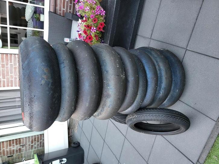 Te koop diverse slicks (Pirelli Michelin Metzeler Dunlopl, Motoren, Onderdelen | Merk-onafhankelijk, Ophalen of Verzenden