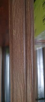 110 stuk houten plakplinten AC- 1146 voor laminaat, Huis en Inrichting, Stoffering | Vloerbedekking, Nieuw, Laminaat, Ophalen