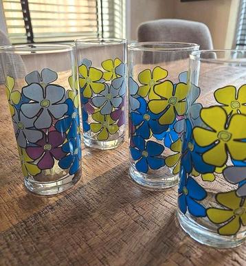 4 vintage longdrinkglazen beschikbaar voor biedingen