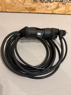 Volvo laadkabel 230 volt, Ophalen of Verzenden, Zo goed als nieuw, Laadpaal