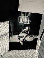 Acrylic glass foto: woman drinking wine in sexy pose, Antiek en Kunst, Ophalen of Verzenden