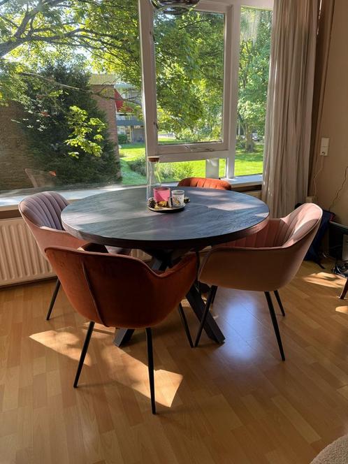 Ronde eettafel Bressano, Huis en Inrichting, Tafels | Eettafels, Zo goed als nieuw, 100 tot 150 cm, Rond, Ophalen