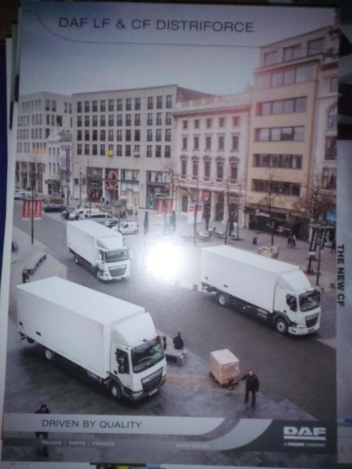 2x DAF België brochures/folders CF Haakarm + Distriforce CF, Boeken, Auto's | Folders en Tijdschriften, Zo goed als nieuw, Overige merken