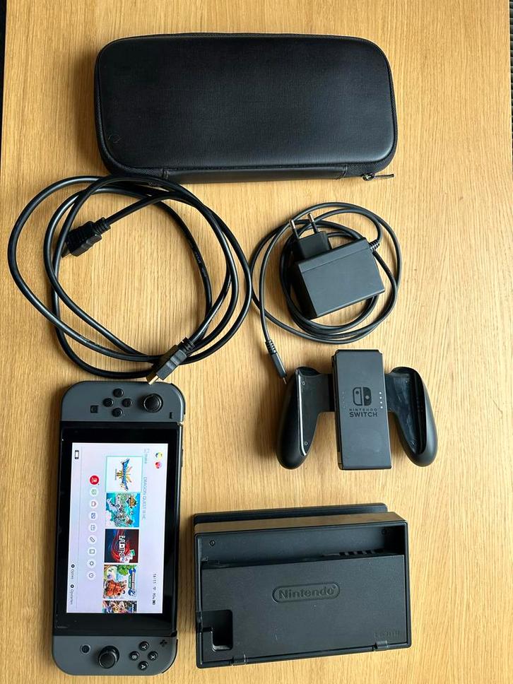 Nintendo Switch V1 + Super Mario Party, Spelcomputers en Games, Spelcomputers | Nintendo Switch, Gebruikt, Switch Original, Met 2 controllers