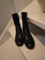 Zwarte leren enkellaarsjes maat 37 - ZGAN, Kleding | Dames, Ophalen of Verzenden, Zo goed als nieuw, Zwart, Lage of Enkellaarzen