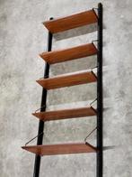 Wand systeem van Louis van Teeffelen voor Wébé, Ophalen, Met plank(en), Gebruikt, Teakhout