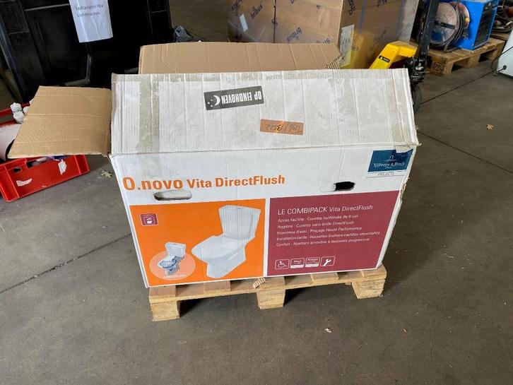 Villeroy & Boch Closetcombinatie, Doe-het-zelf en Verbouw, Sanitair, Nieuw, Toilet, Ophalen