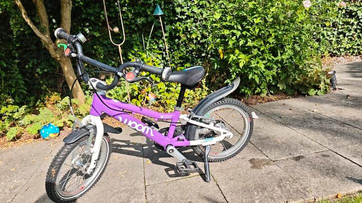 Woom 2 kinder fiets 14inch, Fietsen en Brommers, Fietsen | Kinderfietsjes, Gebruikt, Minder dan 16 inch, Zijwieltjes, Ophalen