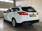 Ford Focus Wagon 1.0 EcoBoost Navi Cruise PDC NL-auto, 65 €/maand, 101 pk, Gebruikt, Euro 6