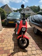 Segway B110S 45km/u 2560km gelopen, Fietsen en Brommers, Snorfietsen en Snorscooters, Elektrisch, Zo goed als nieuw, Ophalen, Overige merken
