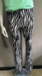 Stradivarius zebra legging broek maat S, Lang, Stradivarius, Zo goed als nieuw, Maat 36 (S)