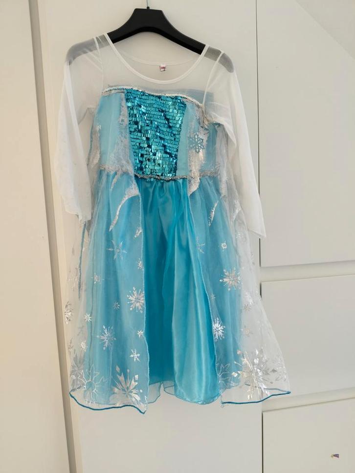 Elsa Frozen Jurk - Maat 128, Kinderen en Baby's, Carnavalskleding en Verkleedspullen, Gebruikt, Meisje, 122 t/m 128, Ophalen of Verzenden