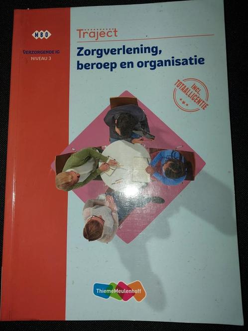 Traject Combipakket Zorgverlening beroep en organisatie niv, Boeken, Schoolboeken, Zo goed als nieuw, Nederlands, Overige niveaus