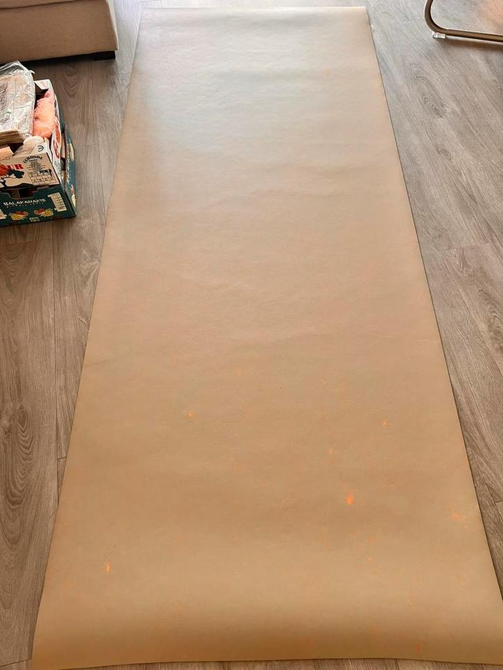 Coupon nieuwe linoleum, 280 x116 cm, lichte kleur met werkje, Huis en Inrichting, Stoffering | Vloerbedekking, Nieuw, Overige typen