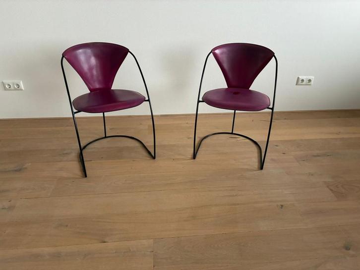 2 stoelen , voor eetkamer, bureau, sier, slaapkamer, Huis en Inrichting, Stoelen, Gebruikt, Twee, Ophalen