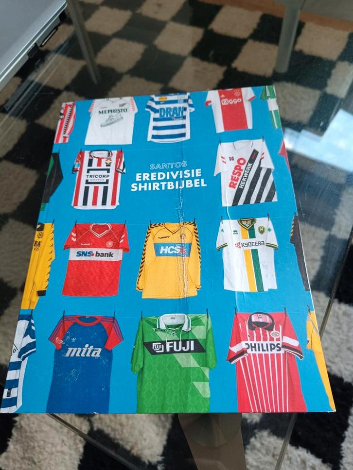 Santos Eredivisie Shirtbijbel, Boeken, Sportboeken, Gelezen, Balsport, Ophalen of Verzenden