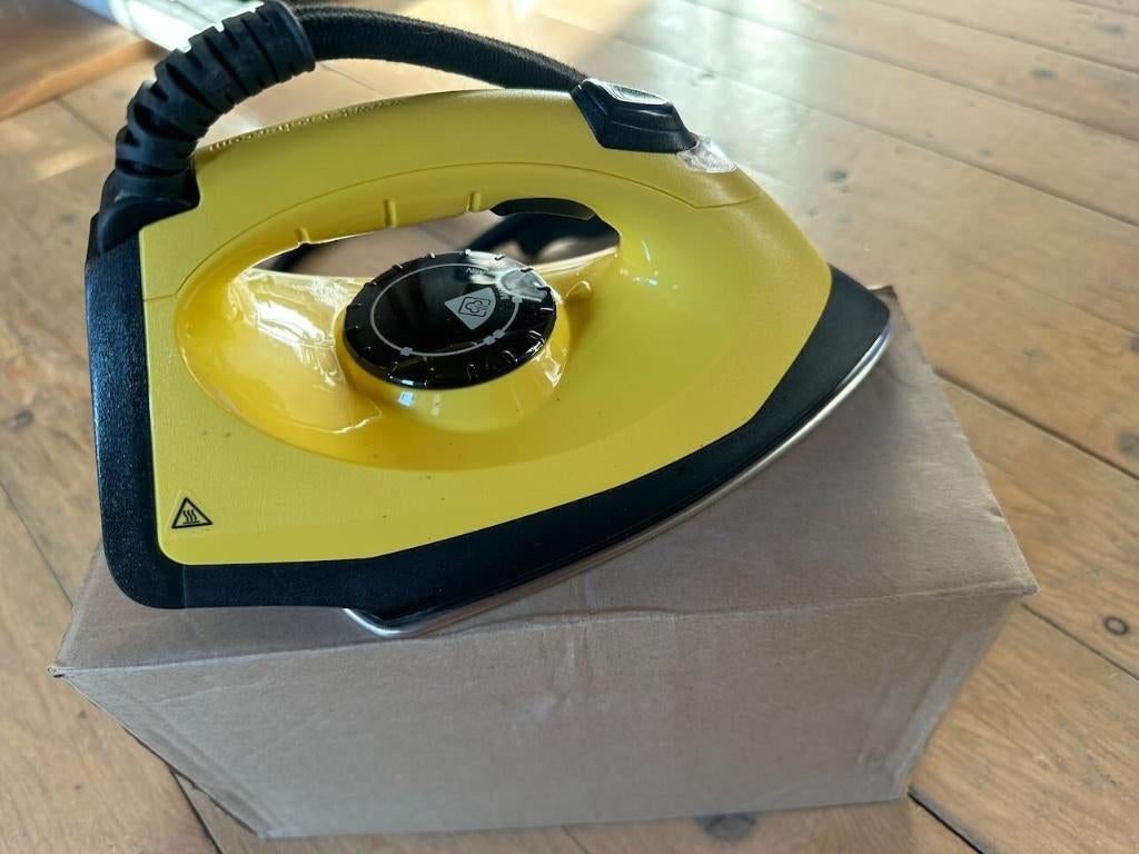 Karcher I 6006 Stoom strijkijzer, Witgoed en Apparatuur, Strijkijzers en Strijkplanken, Zo goed als nieuw, Ophalen of Verzenden