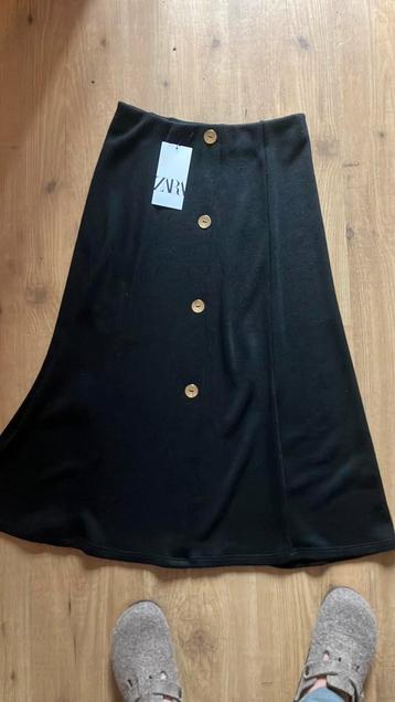 Nieuwe rok zara mt M beschikbaar voor biedingen