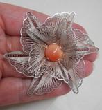 Prachtige zilveren filigrain broche met steen nr.1492