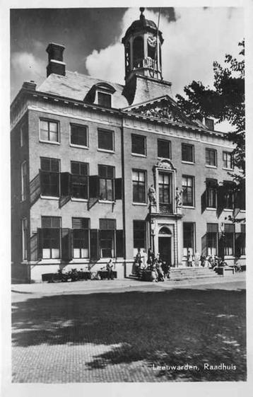 (301-052-001) Leeuwarden Raadhuis beschikbaar voor biedingen
