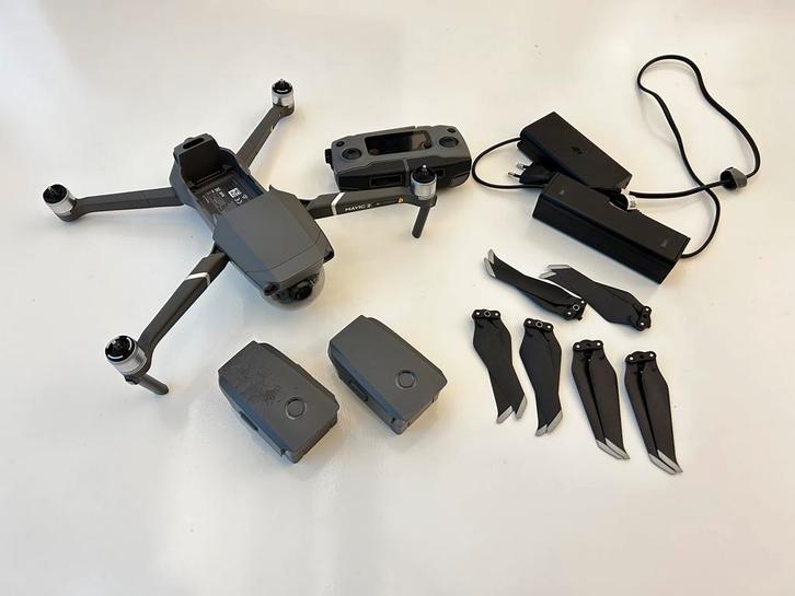 DJI Mavic 2 Zoom met twee accu’s, Audio, Tv en Foto, Drones, Gebruikt, Drone met camera, Ophalen