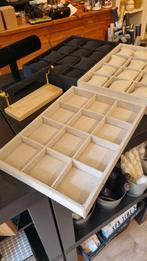 Armbanden Displays - 12 Vaks - Linnen, Ophalen, Gebruikt, Beige, Overige materialen