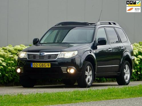 Subaru Forester 2.0 Luxury 4x4 // Panorama Dealer-Oh NL, Auto's, Subaru, Bedrijf, Te koop, Forester, 4x4, ABS, Airbags, Airconditioning