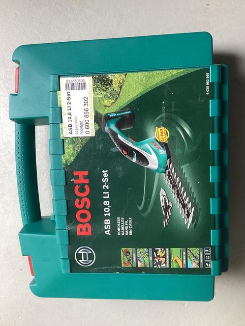 Bosch 10,8 V Li, Gras- en Buxus trimmer, Tuin en Terras, Snoeischaren, Zo goed als nieuw, Minder dan 20 mm, Ophalen of Verzenden