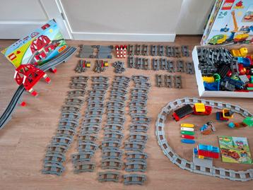 Duplo trein 5609 + brug 3774  + treinset 10874  extra rails  beschikbaar voor biedingen