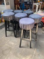 Vintage stoere barkruk retro barkrukken uit bruin café, Ophalen, Gebruikt