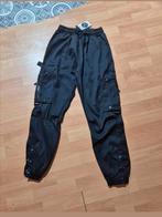 Nieuwe zwarte cargo broek maat M. Boord rondom 60 cm., Ophalen of Verzenden, Nieuw, Maat 48/50 (M), Zwart
