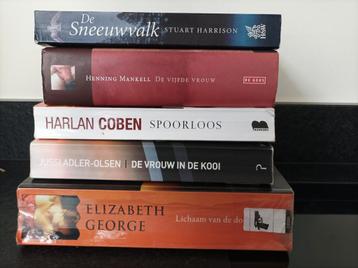 5 Spannende Thrillers - Lezen! beschikbaar voor biedingen