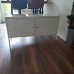 BIEDEN aluminium witte lage kast /locker/dressoir, Huis en Inrichting, Kasten | Dressoirs, Ophalen, Gebruikt, 25 tot 50 cm