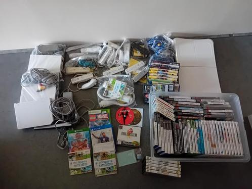 3 spelcomputers, 15 controllers en 77 spellen, Spelcomputers en Games, Spelcomputers | Overige, Gebruikt, Ophalen of Verzenden